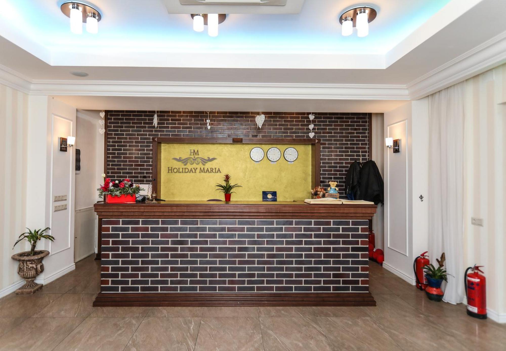 Hotel Holiday Maria Băile Herculane Eksteriør bilde