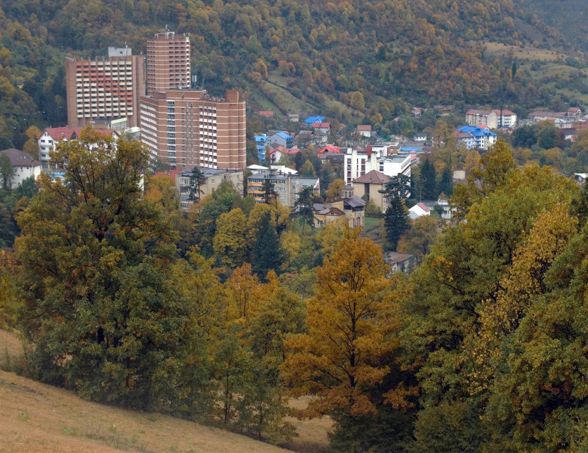 Hotel Holiday Maria Băile Herculane Eksteriør bilde